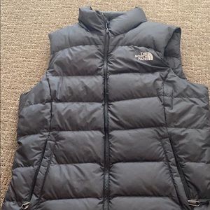 Women’s medium North Face vest
